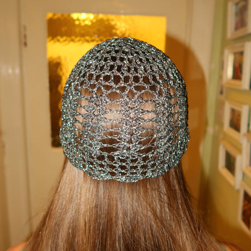 Black/silver fully detailed mesh hat